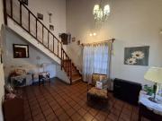 VENTA CASA 5 AMBIENTES MUÑIZ JARDIN Y COCHERA