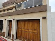 Venta casa 5 ambientes patio en Vélez Sársfield