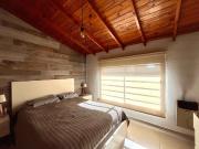 VENTA CASA 5 AMBIENTES PATIO VILLA LUZURIAGA