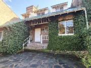 VENTA CASA 5 AMBIENTES PILETA JARDIN COCHERA PARRILLA...