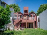 Venta casa 5 ambientes San Fernando jardin cochera