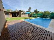 Venta Casa 5 ambientes sobre lote de 730 en barrio...