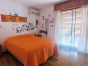 VENTA CASA 5 DORM CON COCHERA BAJO PALERMO