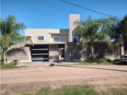 Venta Casa 5 Dormitorios Dirección: Olivos 4470 Corrientes