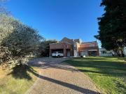 Venta casa 5 dormitorios en Country del Jockey