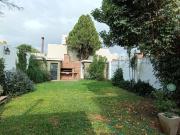 VENTA CASA 5 DORMITORIOS JUNIOR APTA CREDITO
