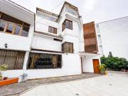 VENTA CASA 5 DORMITORIOS SAN BORJA