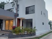 VENTA CASA 5 REC. RES. RIO