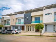 Venta casa 5 recamaras en La cima Zapopan coto D