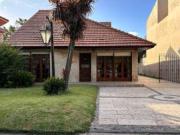 VENTA CASA 6 AMB CON PARQUE Y QUINCHO EN MAR DEL PLATA
