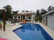Venta casa 6 amb, pileta, quincho, jardín, jacuzzi