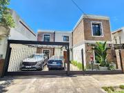 VENTA CASA, 6 AMBIENTES, HAEDO, JARDIN Y PILETA