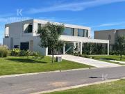 VENTA CASA 6 AMBIENTES LA CALESA PILARA PILAR