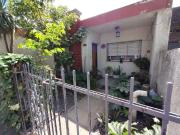 Venta casa 6 ambientes y garaje en Bosques
