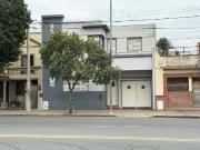 VENTA CASA 8 DORMITORIOS BARRRIO SAN VICENTE