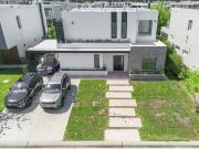 VENTA CASA A ESTRENAR 4 amb. Barrio Carpinchos