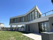 VENTA CASA A ESTRENAR SAN SEBASTIAN AREA 11 CON VISTA A...