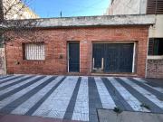 VENTA CASA A REFACCIONAR 2 DORMITORIOS PUEYRREDON