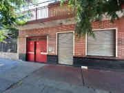 VENTA CASA A REFACCIONAR, CON LOCAL