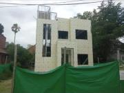 VENTA CASA A TERMINAR EN PILAR