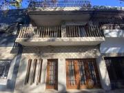 VENTA CASA AL FRENTE 3 DORMITORIOS CON COCHERA