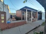 VENTA CASA 4 DORMITORIOS, ACEPTA PERMUTA
