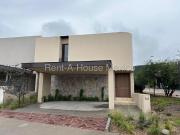 Venta Casa Altozano Queretaro 4 Recamaras 4 Baños...