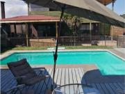 VENTA CASA AMOBLADA / ALGARROBO CENTRO / 5D 3B PISCINA