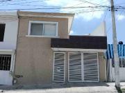 Venta Casa amplia en Lázaro Cárdenas Querétaro