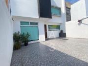 VENTA CASA AMPLIA EN MILLENIO III