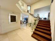 VENTA CASA AMUEBLADA BOSQUES DE LAS LOMAS