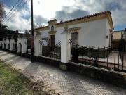 VENTA CASA ANTIGUA DOS DORMITORIOS EN CORRIENTES AL 4500