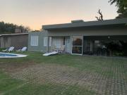 VENTA CASA APTO CREDITO 3 DORM A METROS DEL LAGO BIALET...