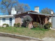VENTA CASA ARGUELLO 2 DORMITORIOS BAÑO COCHERA