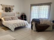 Venta Casa Arguello Dos dormitorios Jardin pileta