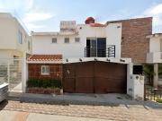 VENTA CASA / Av. Senda Eterna 202, Milenio III, 76060...