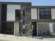 Venta Casa B33 en Club de Golf la Loma