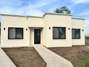 VENTA Casa Barrio Cerrado Santa Elisa Pilar Del Este 5...