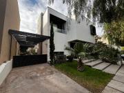 VENTA CASA BARRIO DALVIAN