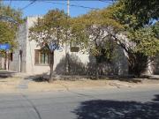 VENTA CASA BARRIO GENERAL PAZ 3 DORMITORIOS PATIO