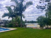 Venta Casa Barrio Santa Catalina Benavidez