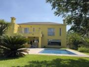 VENTA Casa Barrio Septiembre 5 AMBIENTES Escritorio...