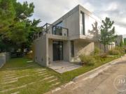 VENTA CASA BERLIN WOODS PINAMAR NORTE