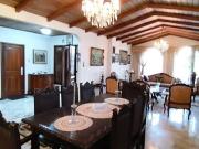 VENTA CASA BIFAMILAR CDLA. LOS ALMENDROS VENTA CASA BIFAMILAR CDLA. LOS ALMENDROS