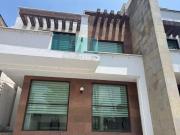 VENTA CASA BOSQUES DEL LAGO