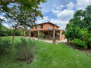Casa en Venta en Pance, Sur, Cali – Lote 1.000 m², 4...