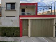 VENTA CASA CALLE NAPOLES CIUDAD DEL VALLE EN TEPIC NAYARIT