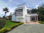 VENTA CASA CAMPESTRE AMOBLADA CERCA AL AEROPUERTO EL...