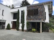 VENTA CASA CAMPESTRE EN ALTOS DEL ESCOBERO