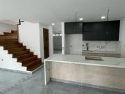 VENTA CASA CAMPESTRE EN EL CARMEN DE VIBORAL UNIDAD ABIERTA